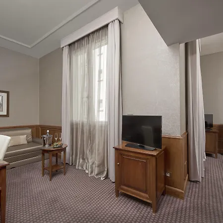 Melia Vendome Hotel 4*