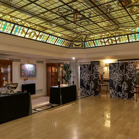 Melia Vendome 4*