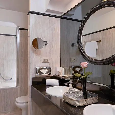 Melia Vendome Hotel 4*