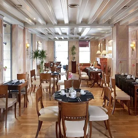 Szálloda Melia Vendome 4*