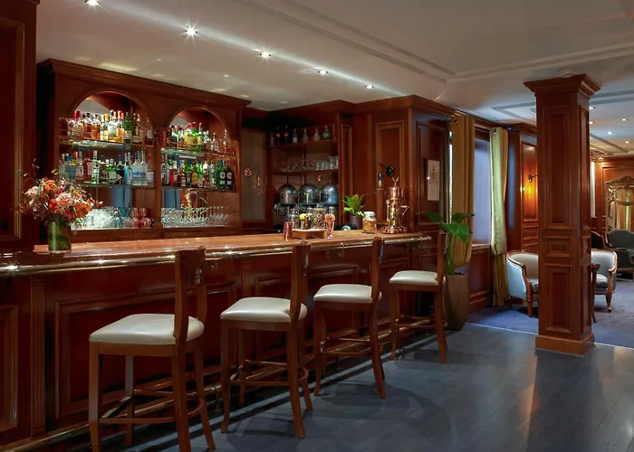 Melia Vendome Hotel 4*