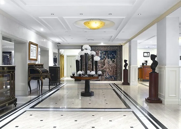 Melia Vendome Отель